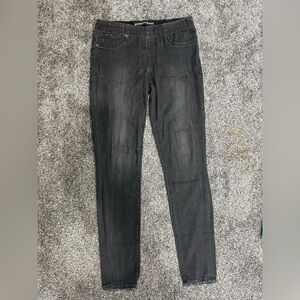 Express Jeans Womens
Size 4R Mid Rise Legging Skinny Black Stretch Denim